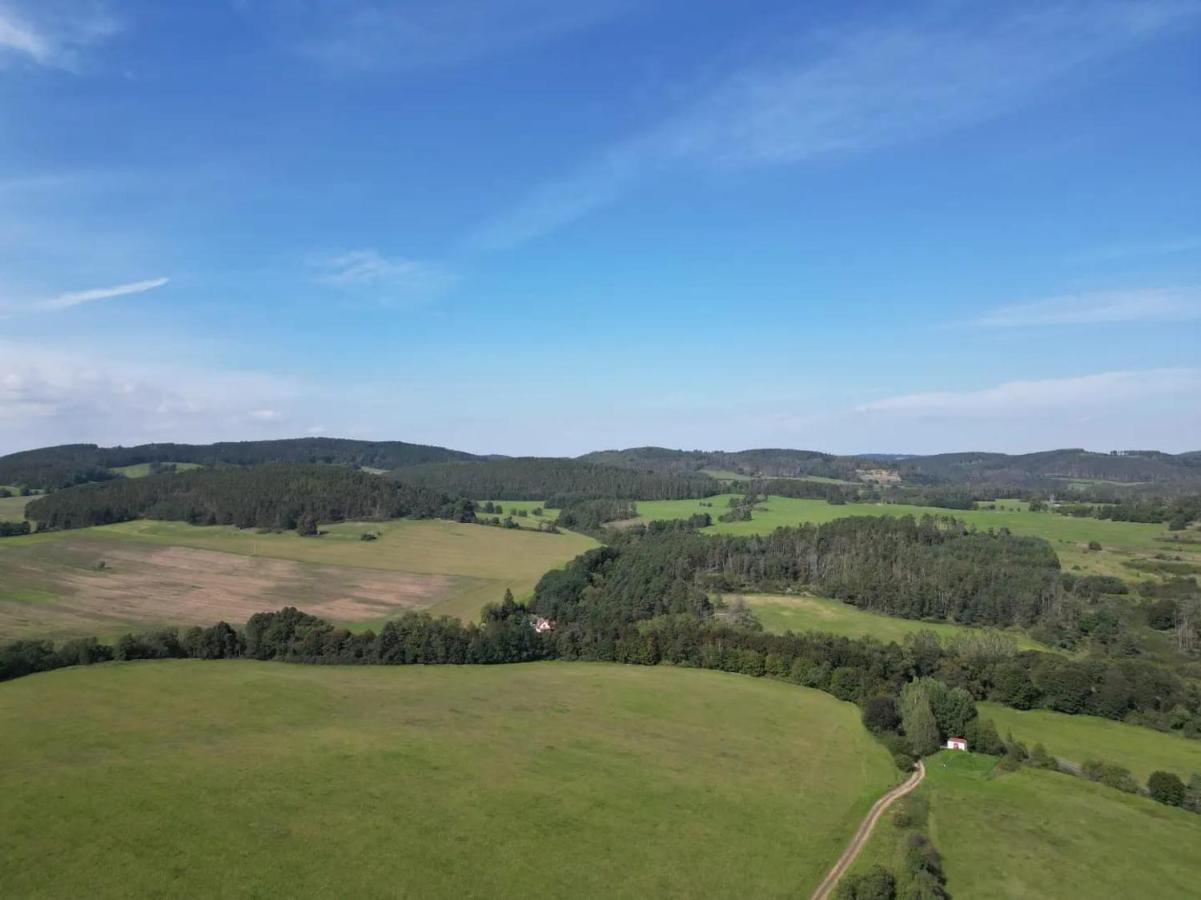 Penzion U Svarcu Zduchovice Kültér fotó